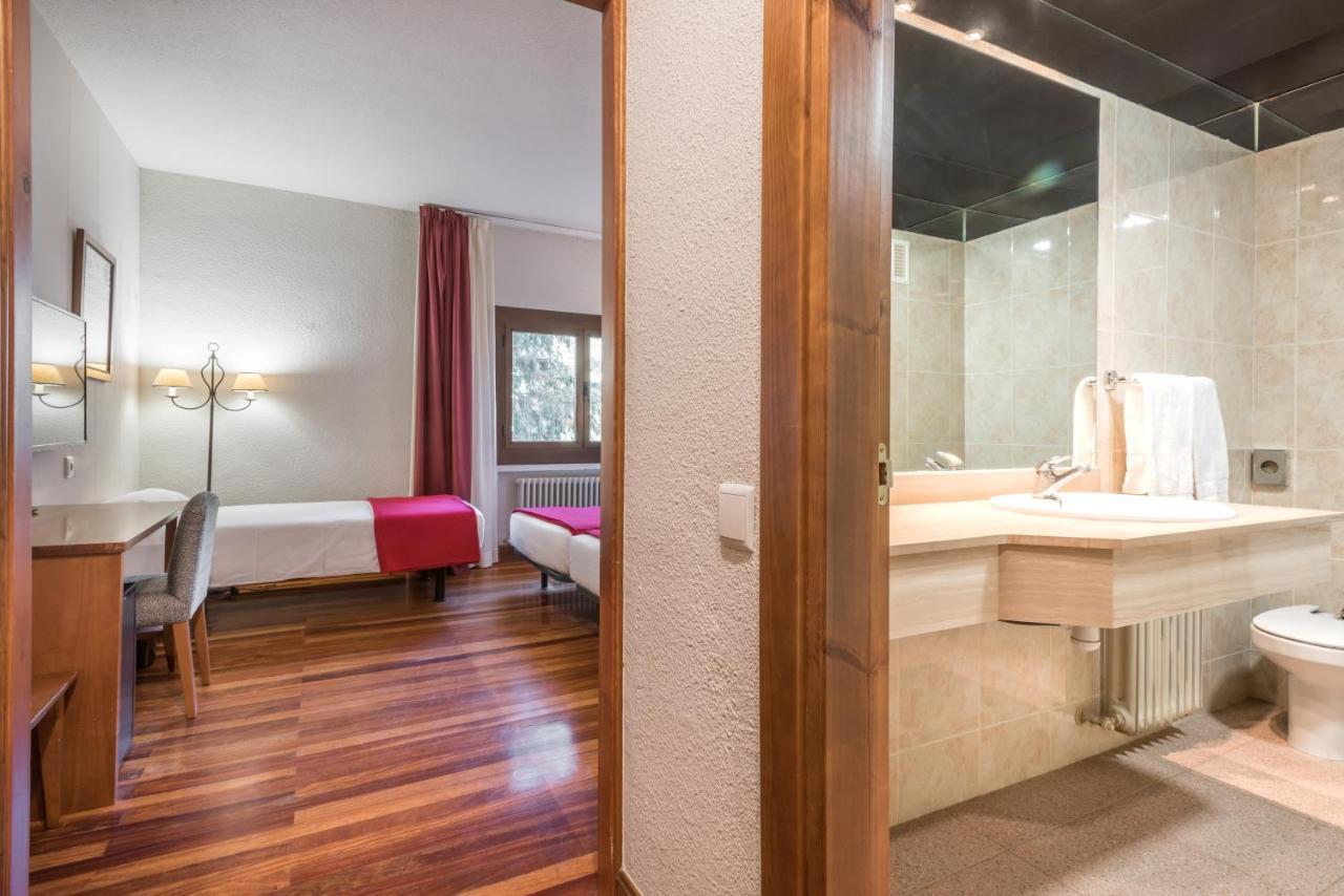 Snoe Hotel Формигал Екстериор снимка